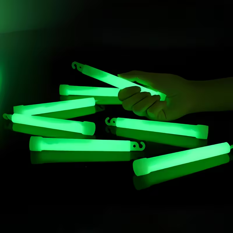 Outdoor Lighting Wedding Decor - 6-Inch Mini Glow Sticks with Hook